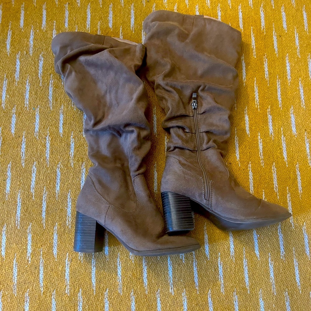 Tall wide boots